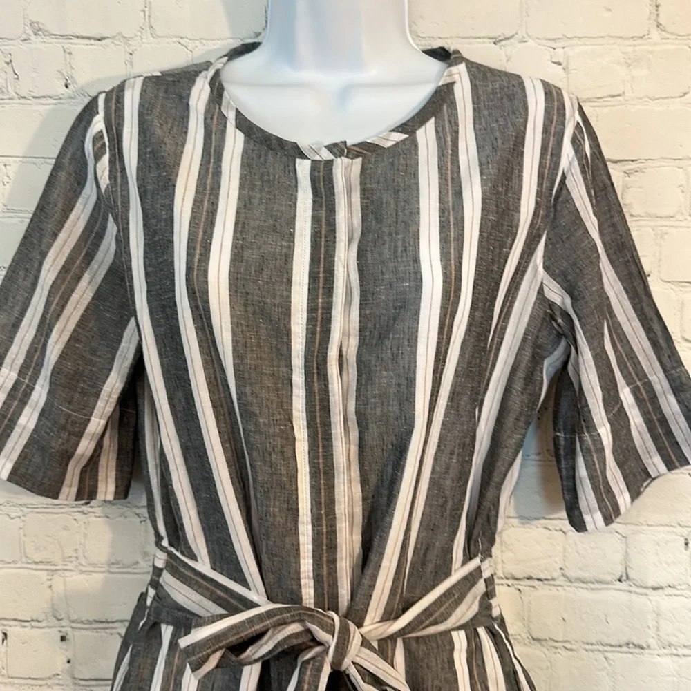 Banana Republic romper NWOT